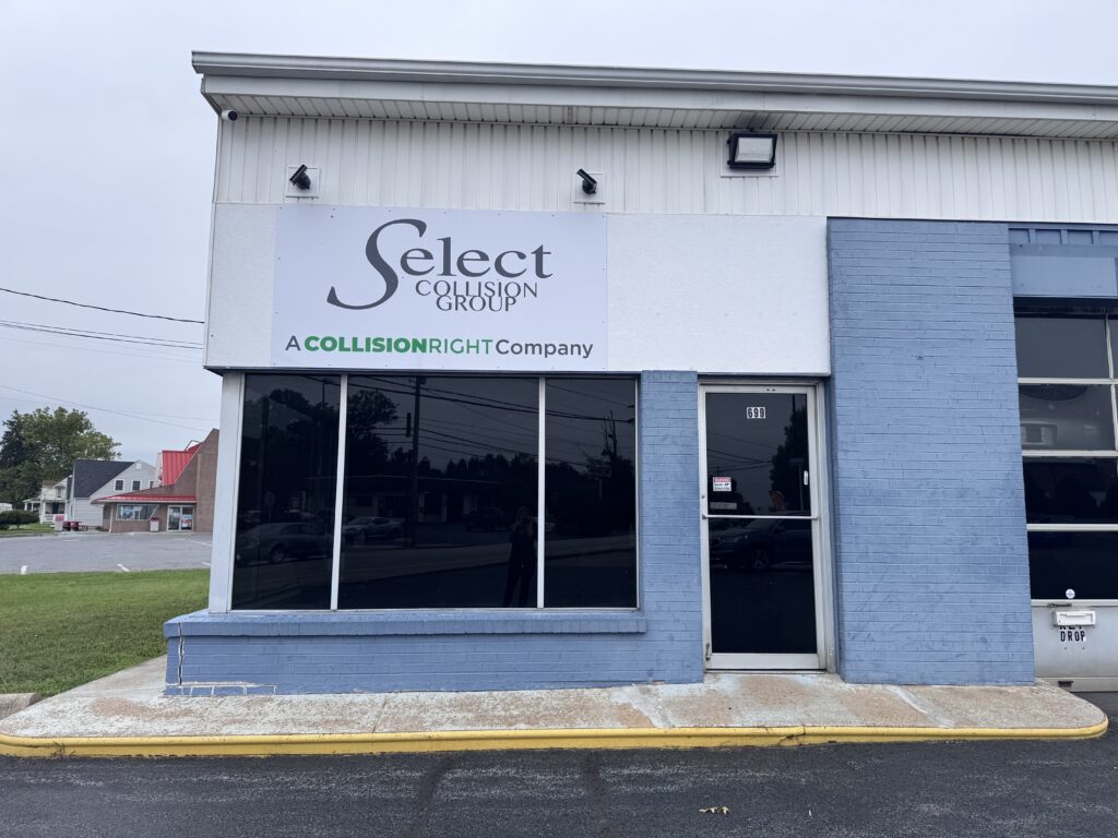 Select Collision Center Mechanicsburg